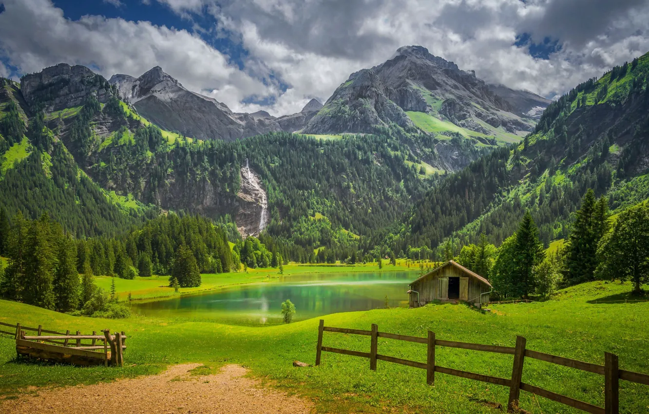 Фото обои лес, горы, озеро, забор, Швейцария, сарай, Switzerland, Bernese Alps