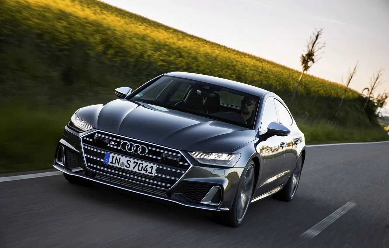 Фото обои Audi, обочина, посевы, Audi A7, 2019, S7 Sportback