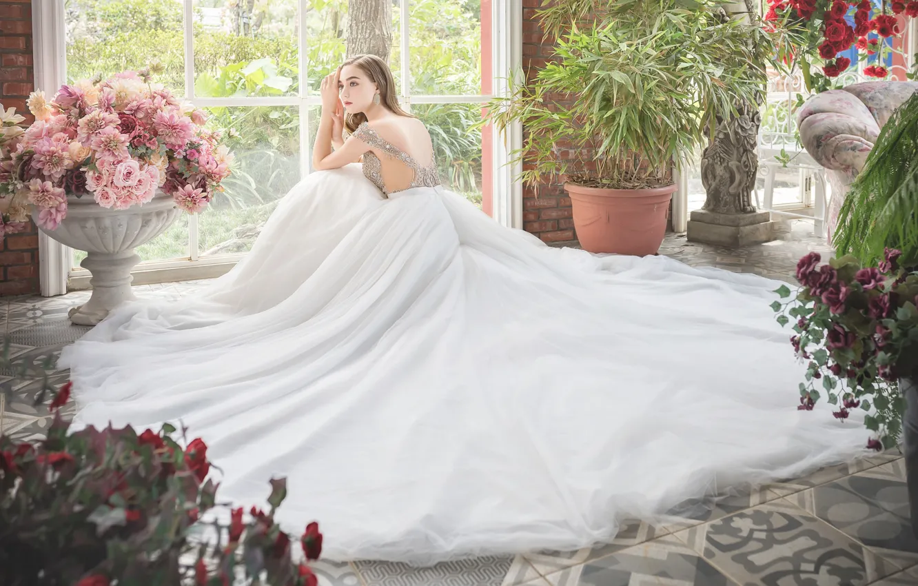 Фото обои девушка, цветы, модель, шатенка, невеста, свадебное платье