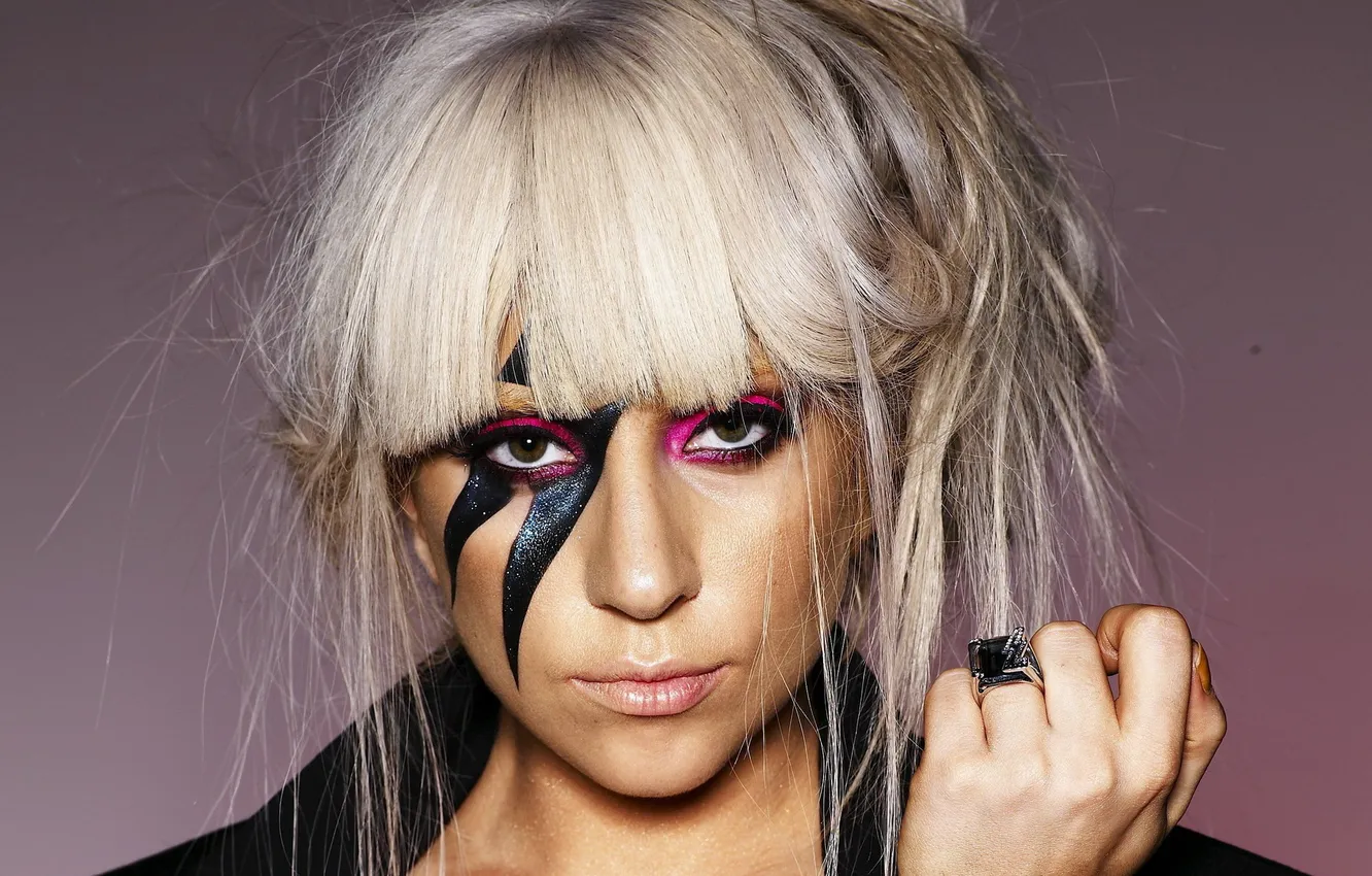 Фото обои глаза, лицо, макияж, прическа, Lady Gaga