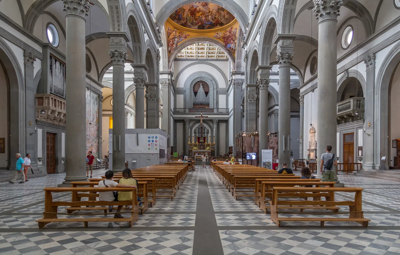 Фото обои Италия, Флоренция, религия, скамья, колонна, неф, базилика Сан-Лоренцо