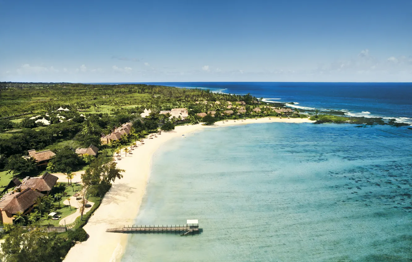 Фото обои пальмы, океан, побережье, курорт, Mauritius, aerial, Hotels