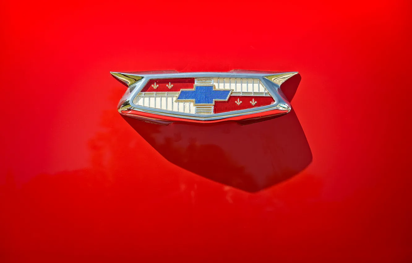 Фото обои Chevrolet, эмблема, красный фон