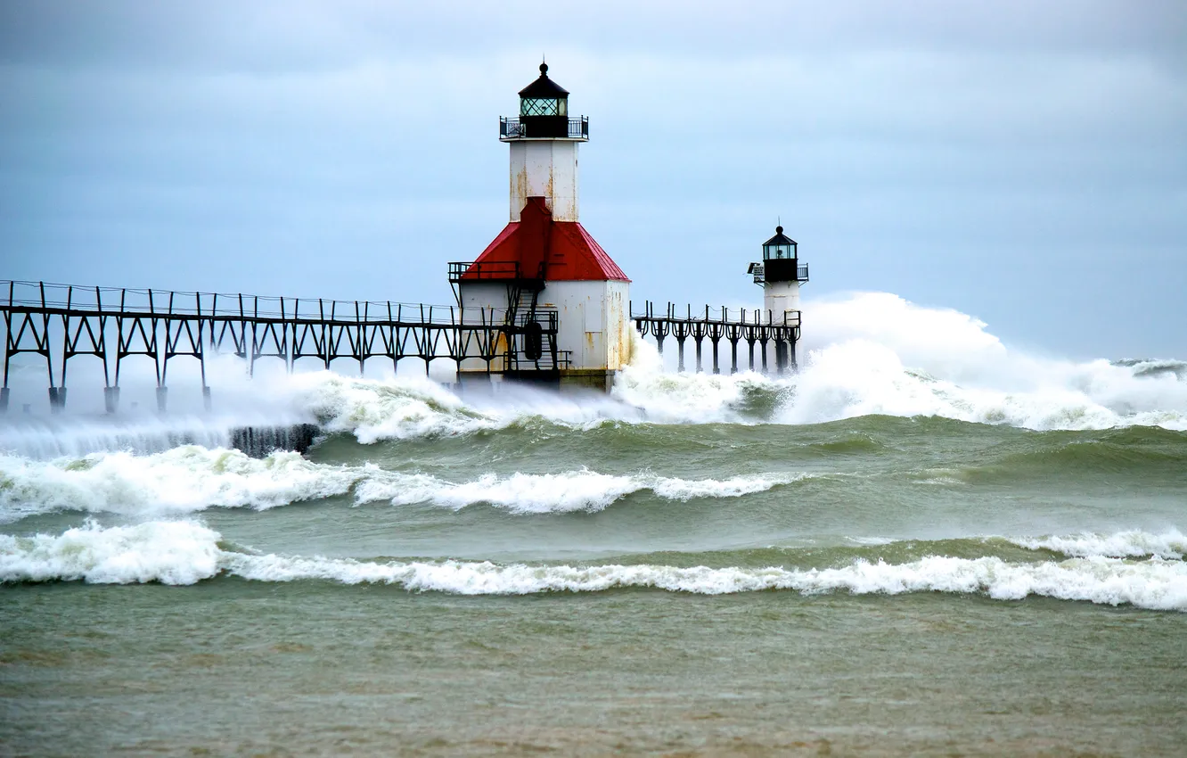 Фото обои волны, шторм, маяк, озеро Мичиган, Lake Michigan