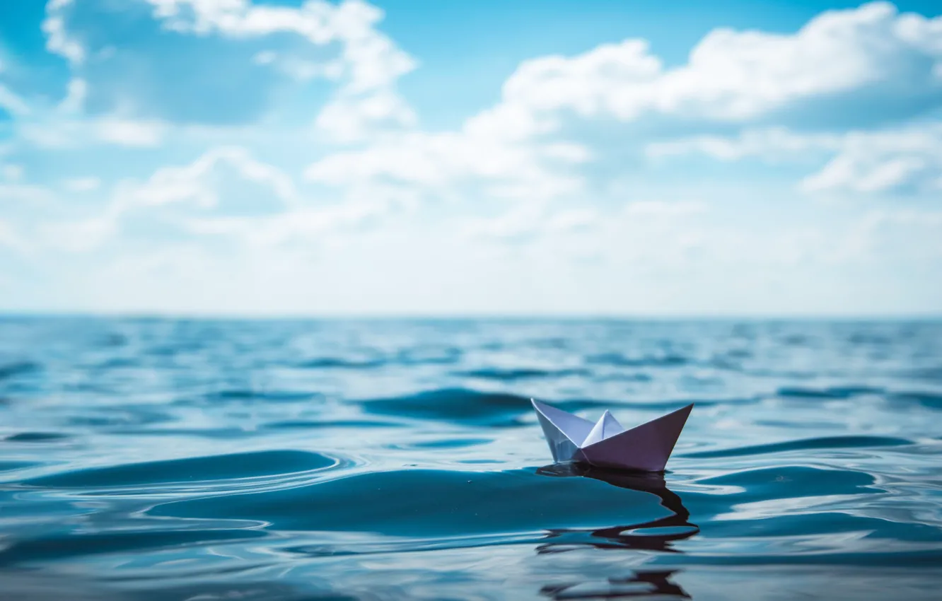Фото обои ocean, water, paper boat