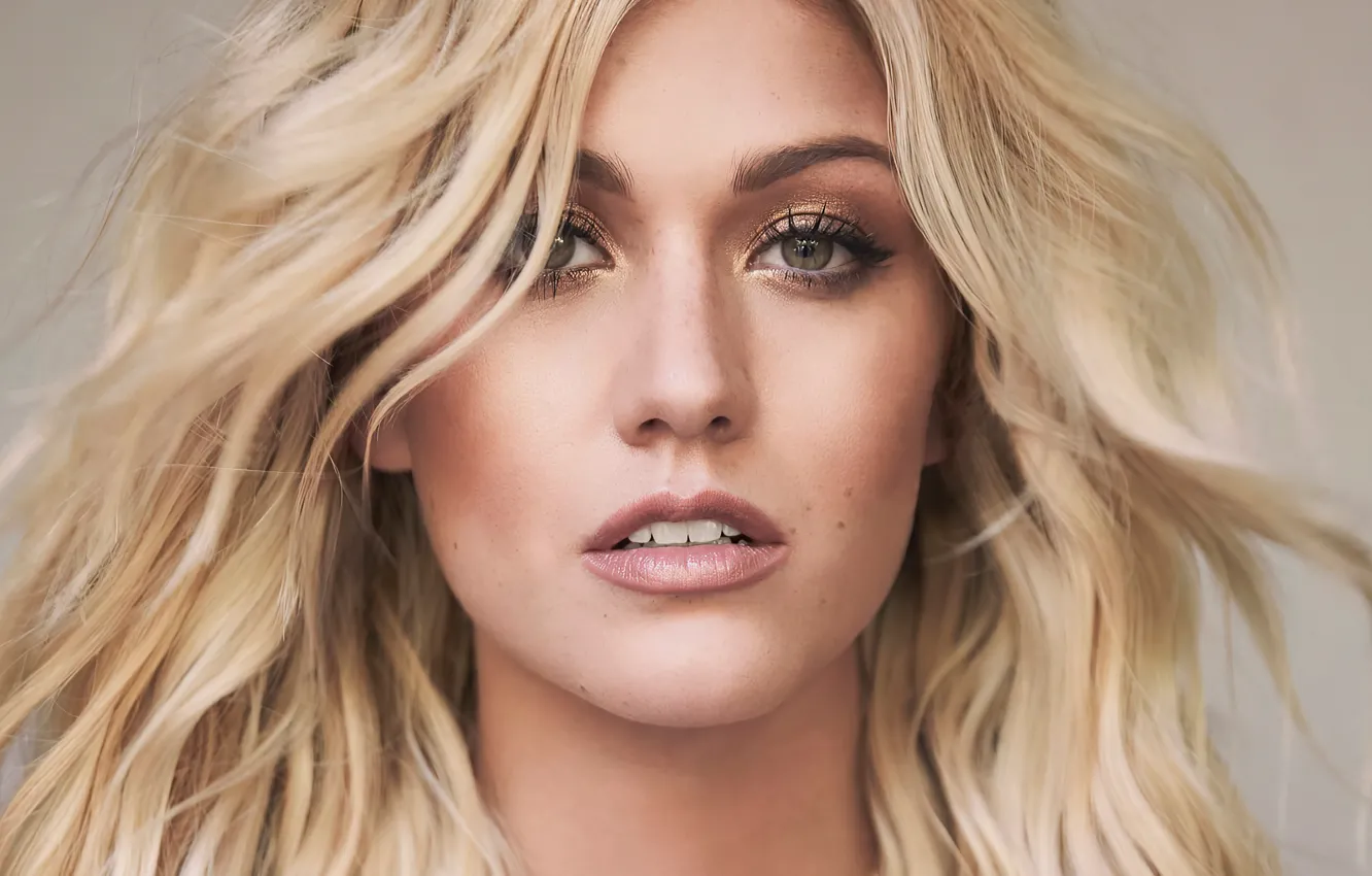 Фото обои взгляд, девушка, лицо, ресницы, волосы, макияж, актриса, блондинка