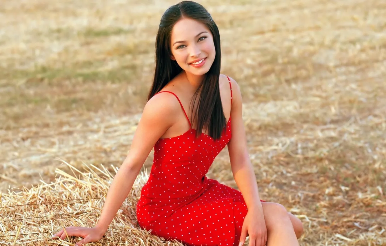 Фото обои девушка, платье, актриса, брюнетка, girl, actress, kristin kreuk, кристин кройк