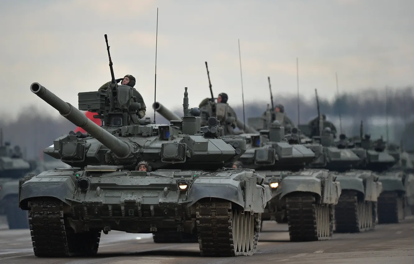 Фото обои Россия, Танки, Колонна танков, T-90, Танкисты