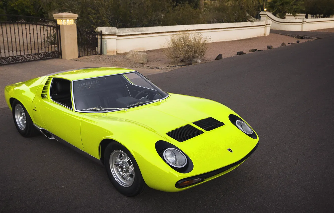 Фото обои Lamborghini, Ретро, Зеленый, Машина, Ресницы, Автомобиль, Суперкар, 1967
