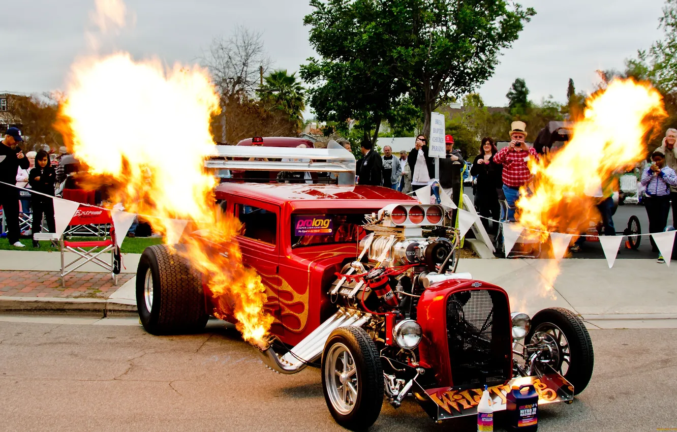 Фото обои двигатель, пламя, Hot Rod, выхлоп, drag, зрители, показуха, понты