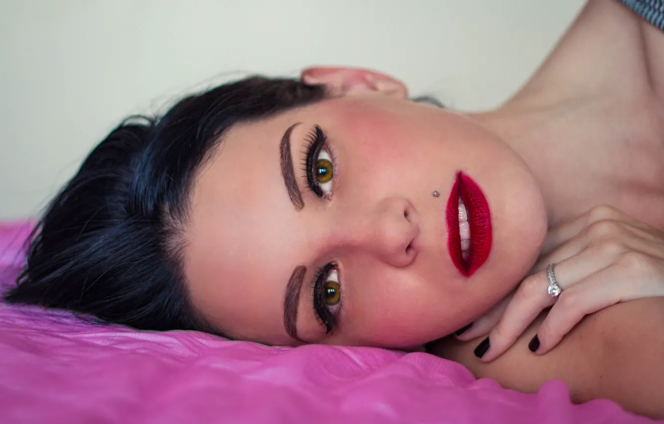 Фото обои взгляд, девушка, портрет, Nika