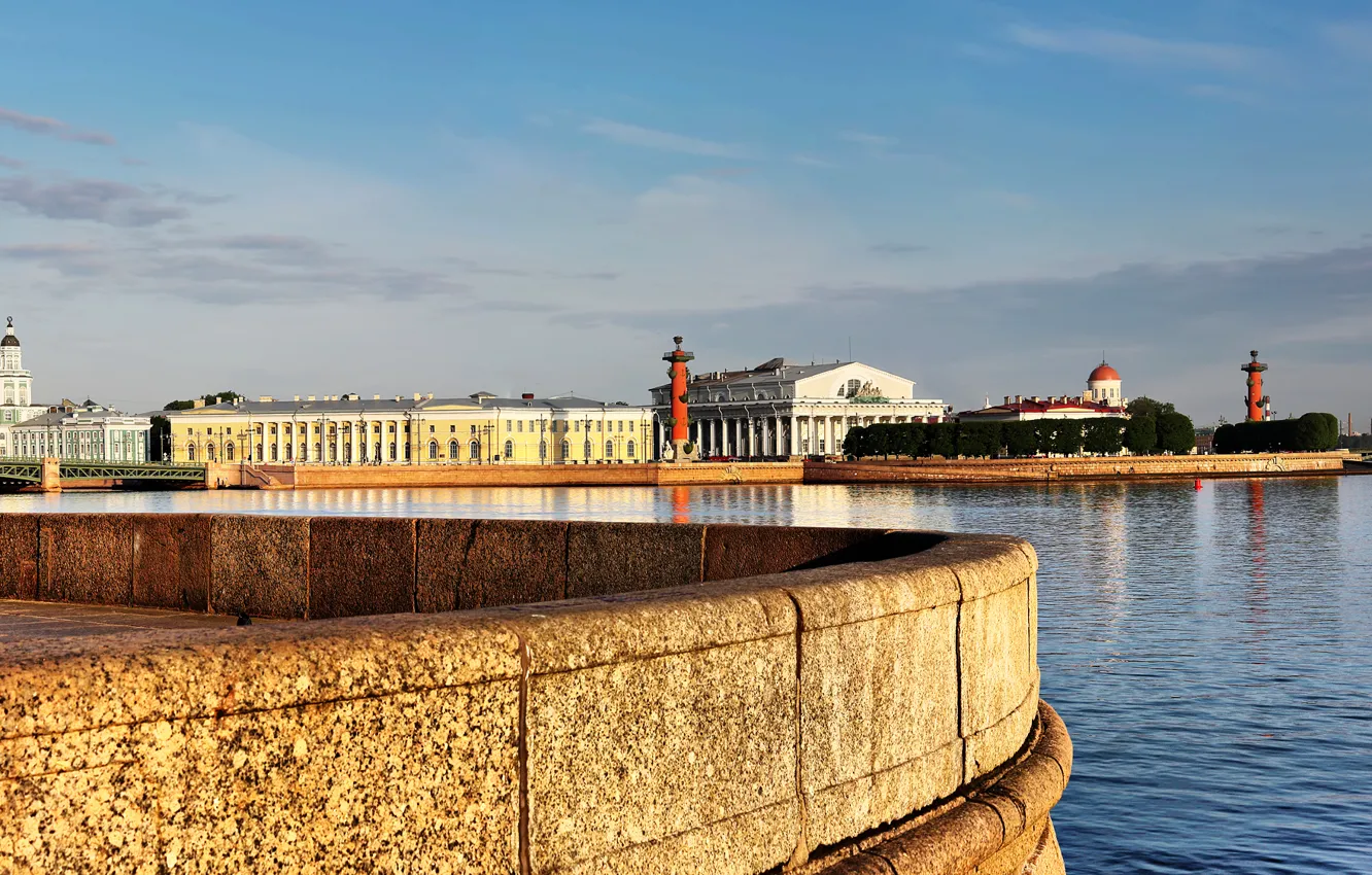 Фото обои Санкт-Петербург, Стрелка Васильевского острова, ростральные колонны