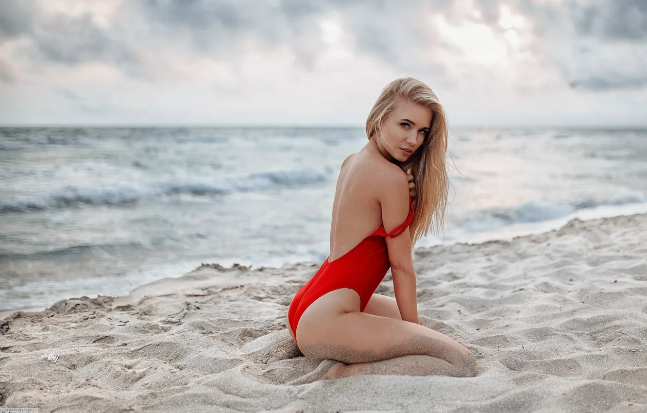Фото обои пляж, купальник, волосы, Девушка, Евгений Фрейер, Наталья Тарасенко