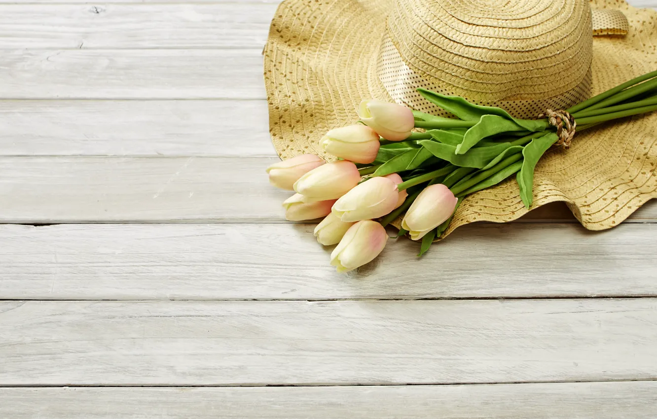 Фото обои букет, весна, тюльпаны, шляпка