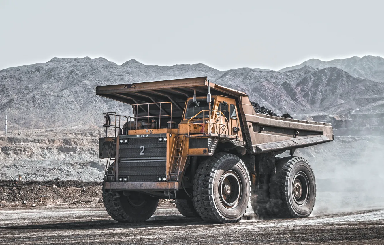 Фото обои Caterpillar, Quarry, Dump Truck, Big Truck, Omid Roshan