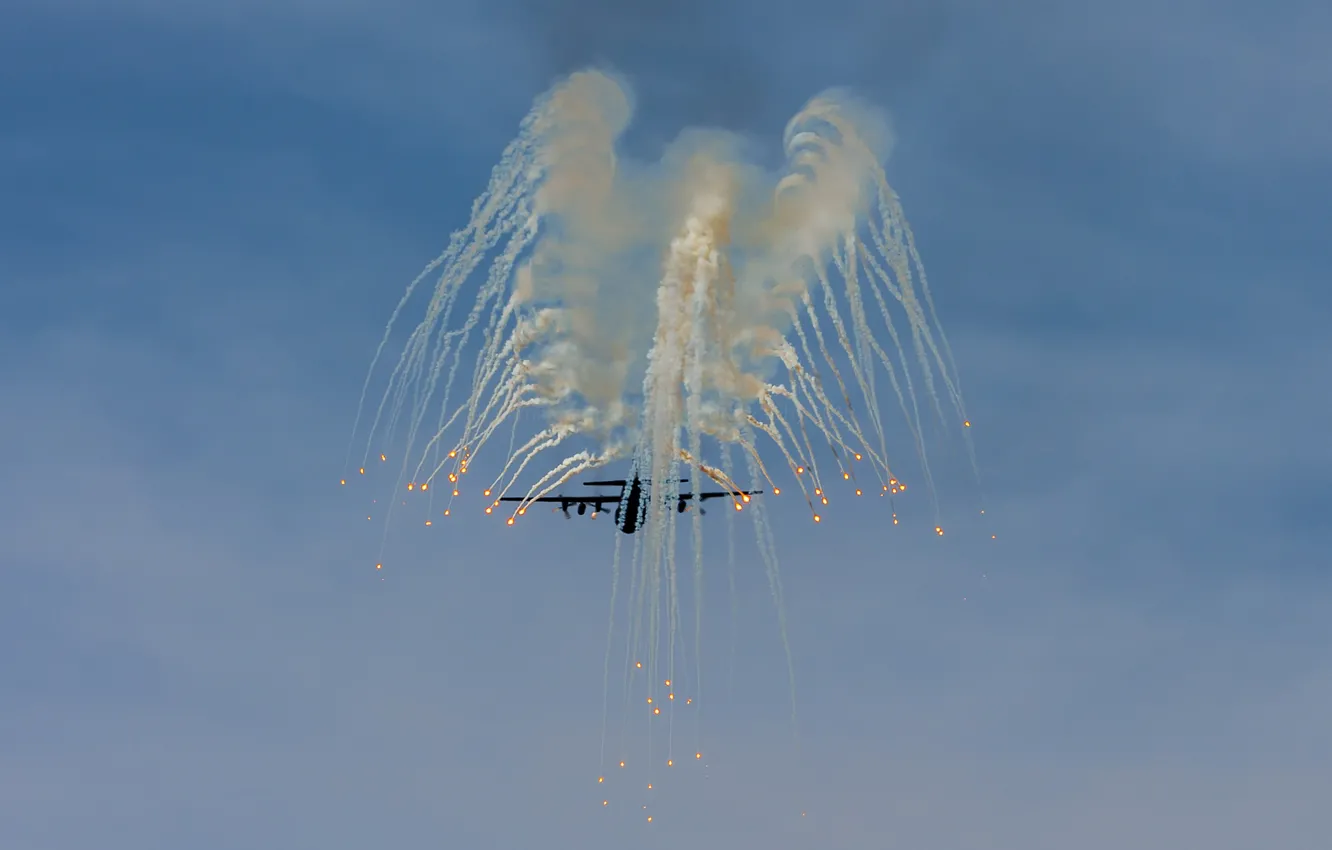 Фото обои полет, Hercules, C130H, смерть ангела, Отстрел