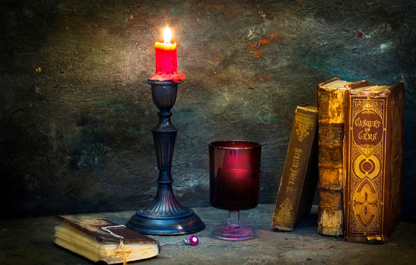 Фото обои книги, свеча, крестик, A picture of the past