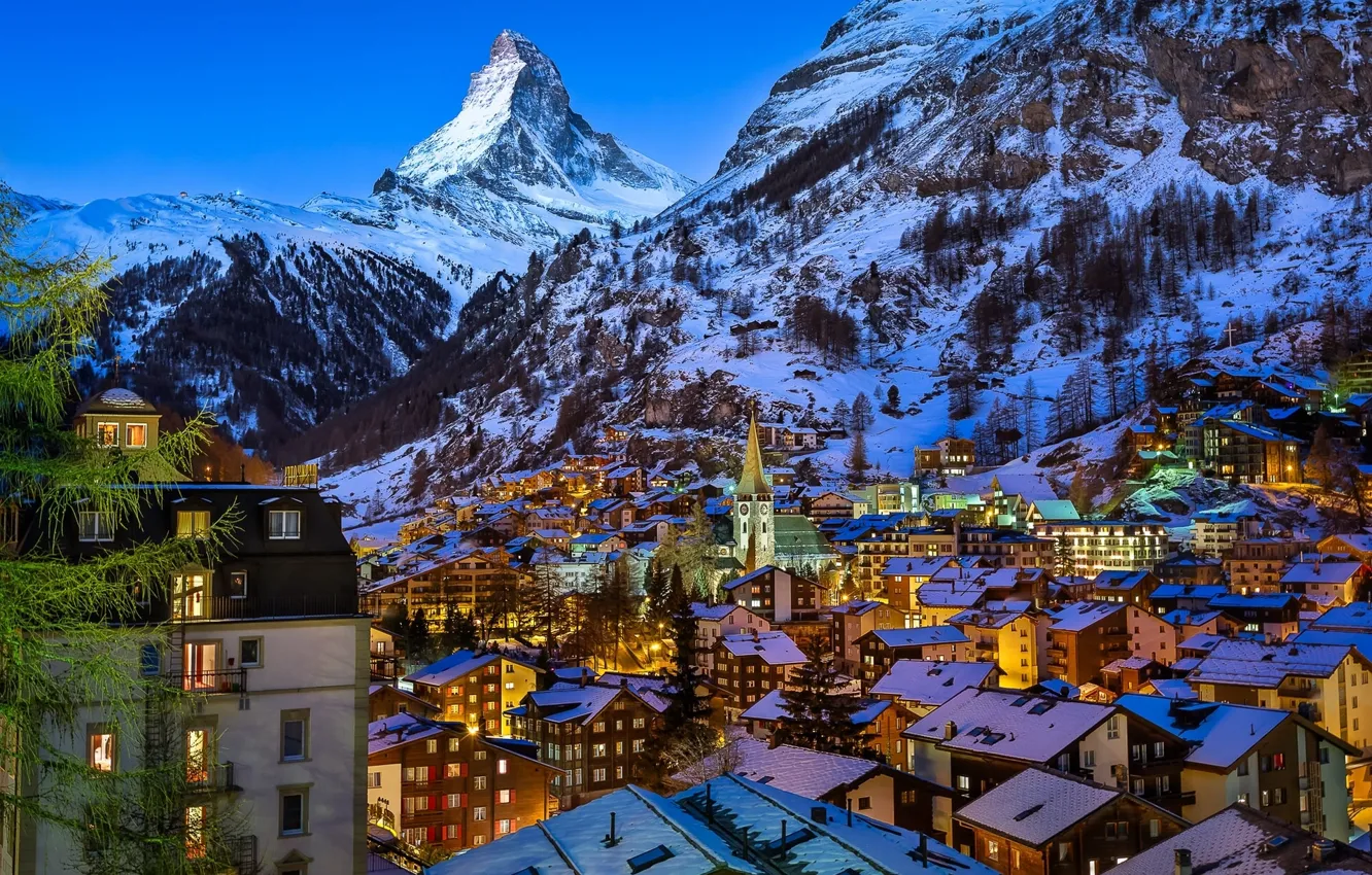 Фото обои горы, здания, гора, дома, Швейцария, деревня, Альпы, вершина