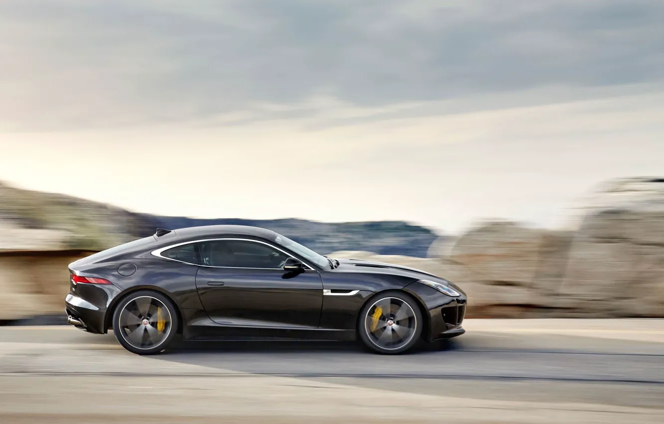 Фото обои дорога, черный, скорость, Jaguar