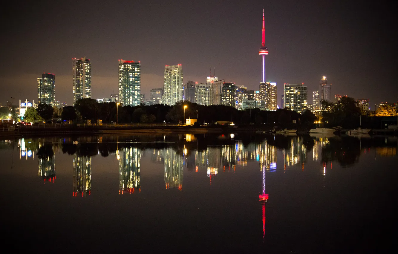 Фото обои небо, вода, ночь, огни, отражение, дома, Канада, Торонто