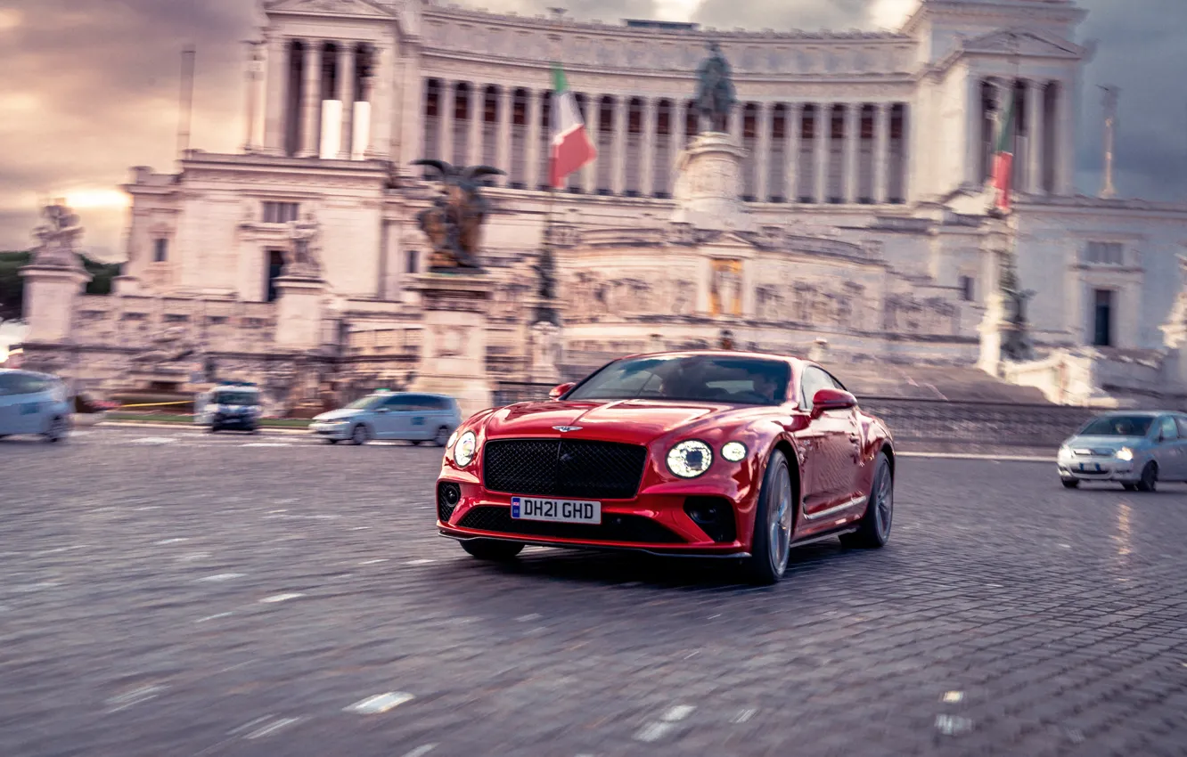 Фото обои Bentley, Рим, Италия, Italy, Rome, Спереди, Piazza Venezia, Площадь Венеции