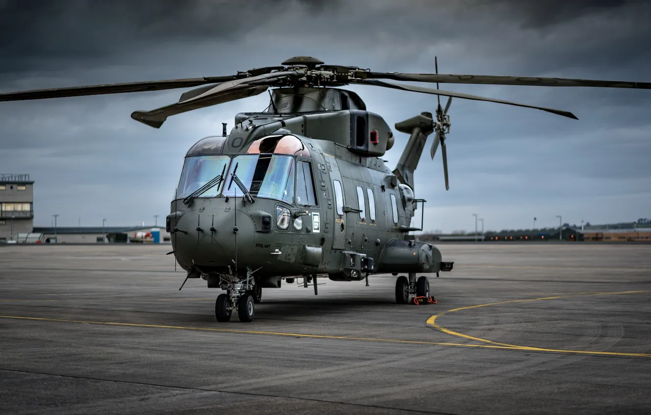 Фото обои авиация, вертолет, аэродром, AgustaWestland, AW101 Merlin