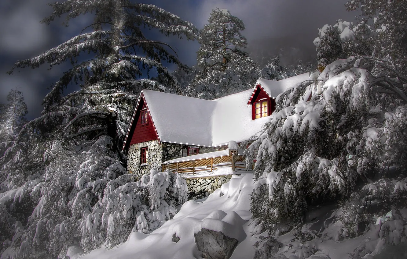 Фото обои зима, снег, деревья, пейзаж, горы, природа, дом, камни