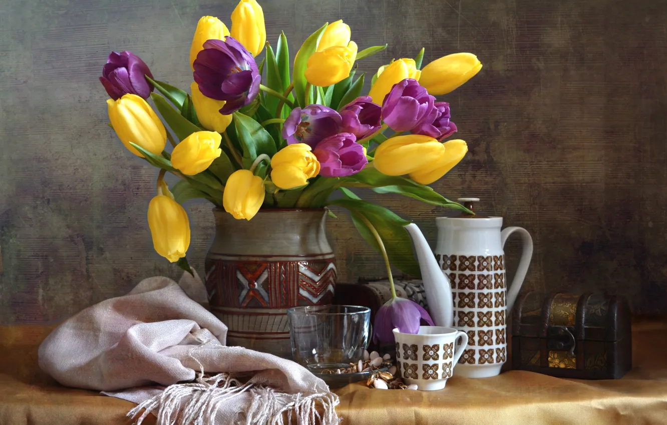 Фото обои букет, тюльпаны, посуда, натюрморт, платок