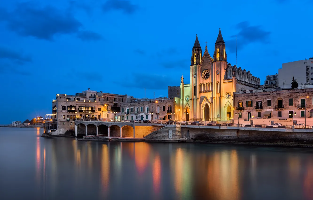 Фото обои вода, огни, отражение, здания, собор, Мальта, Валлетта