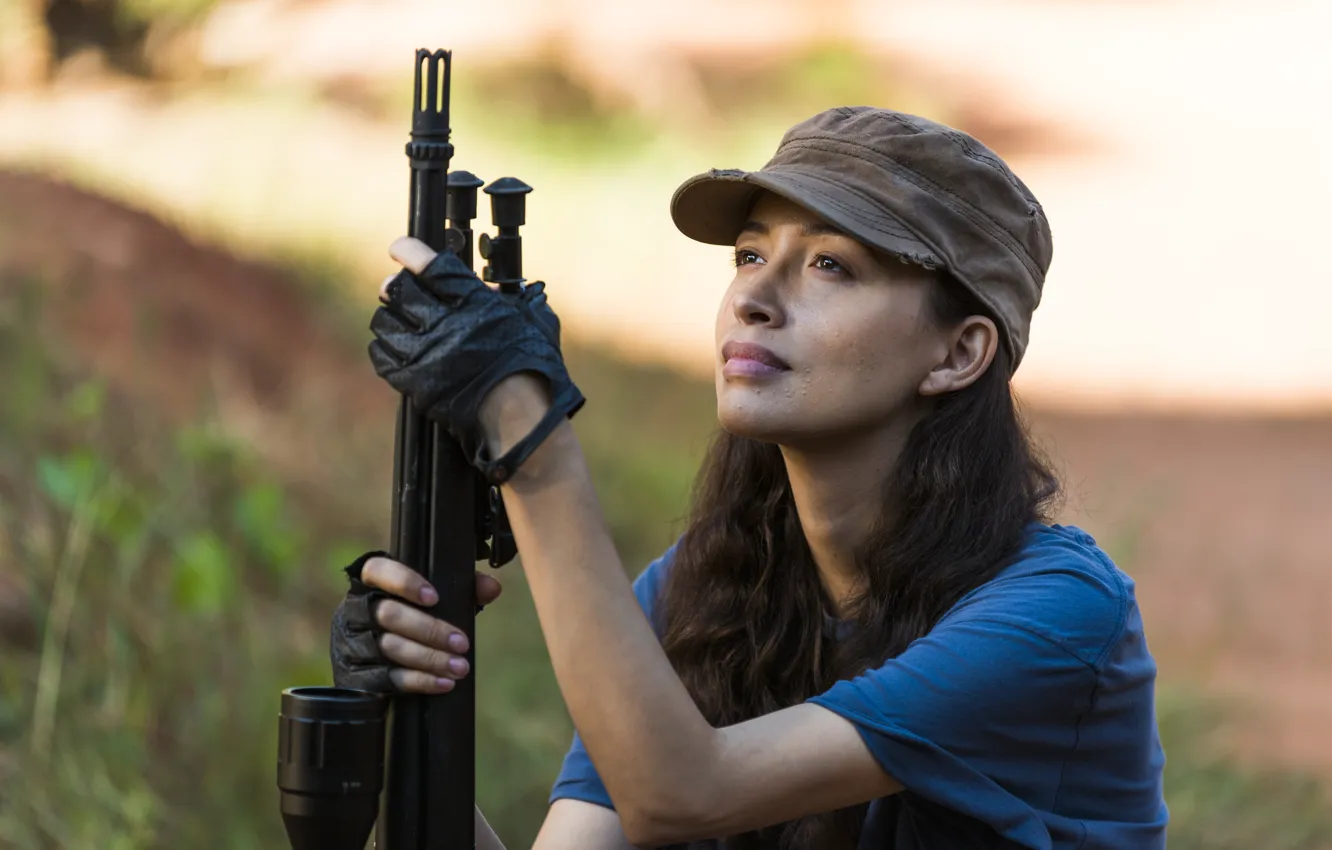 Фото обои оружие, The Walking Dead, Christian Serratos, Rosita, Season 7