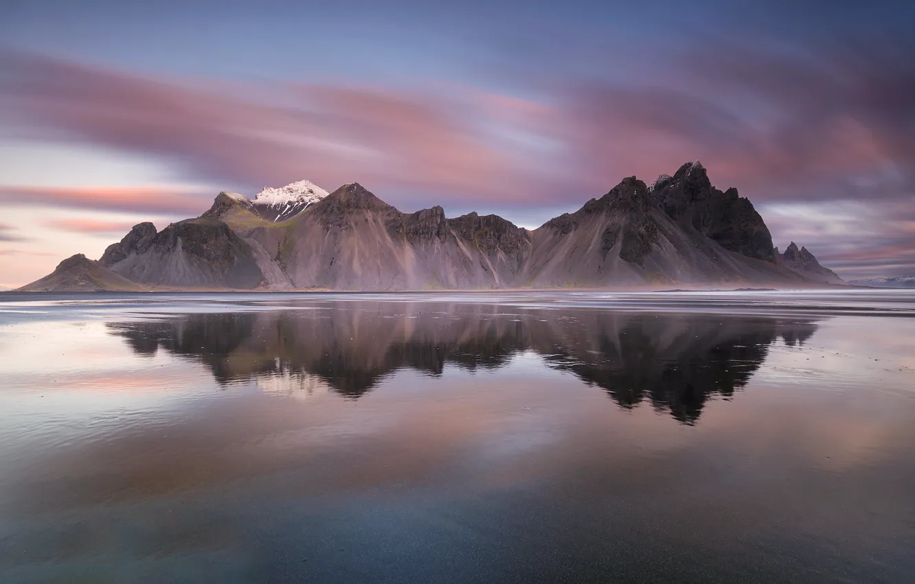 Фото обои море, горы, отражение, Исландия, Iceland, Stokksnes, Стокснес, Гора Вестрахорн