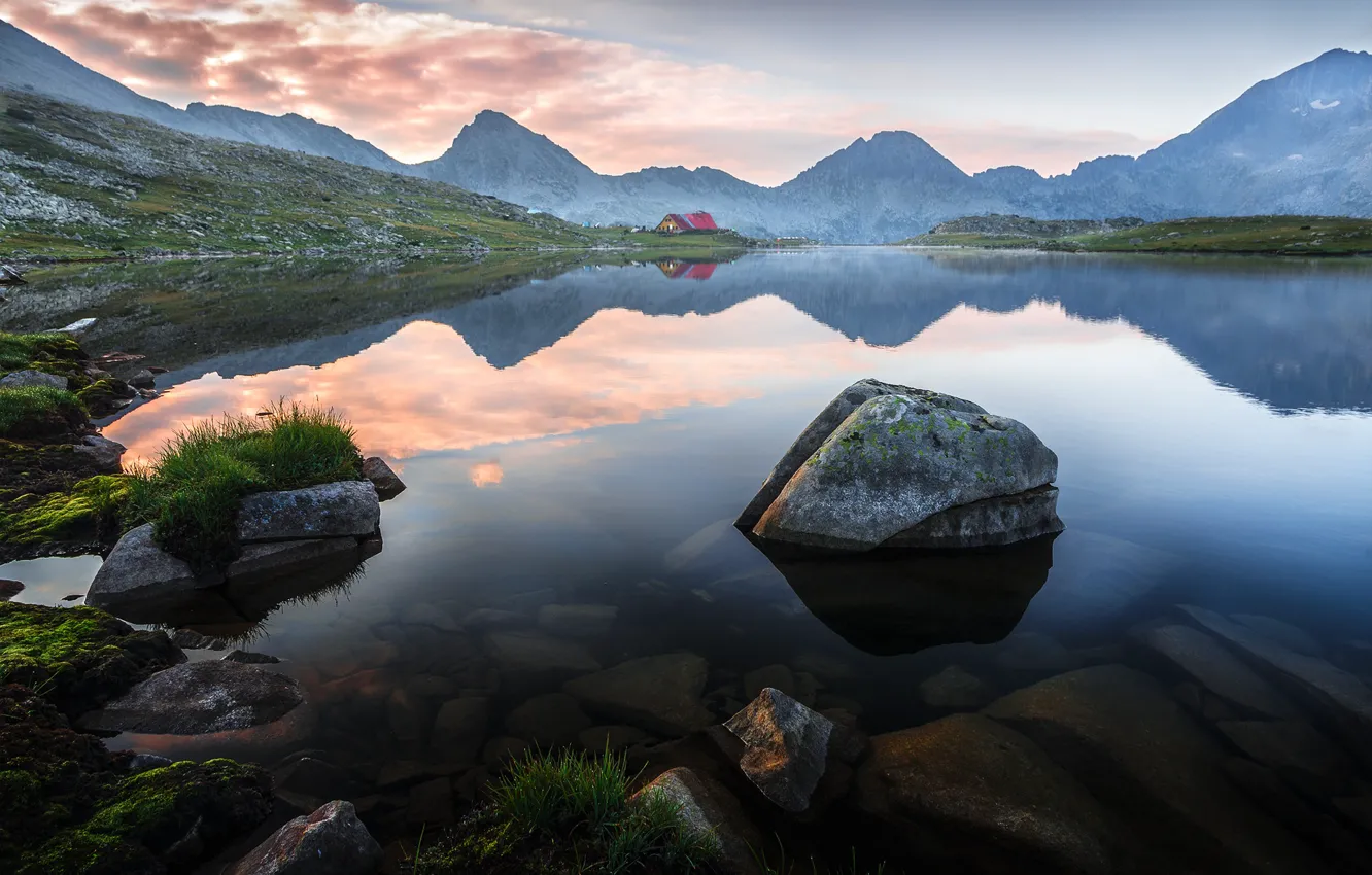 Фото обои пейзаж, горы, природа, озеро, камни, рассвет, утро, палатка