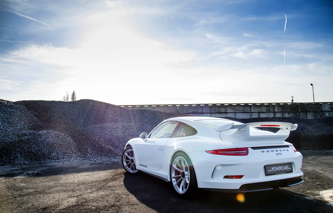 Фото обои Porsche, white, порше, GT3, 991, rearside