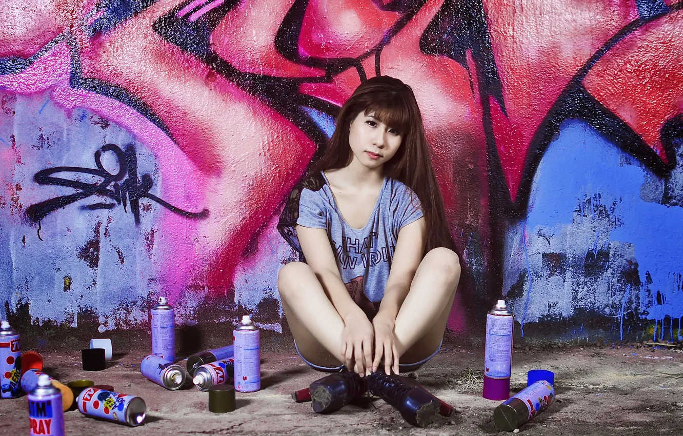Фото обои девушка, краски, графити
