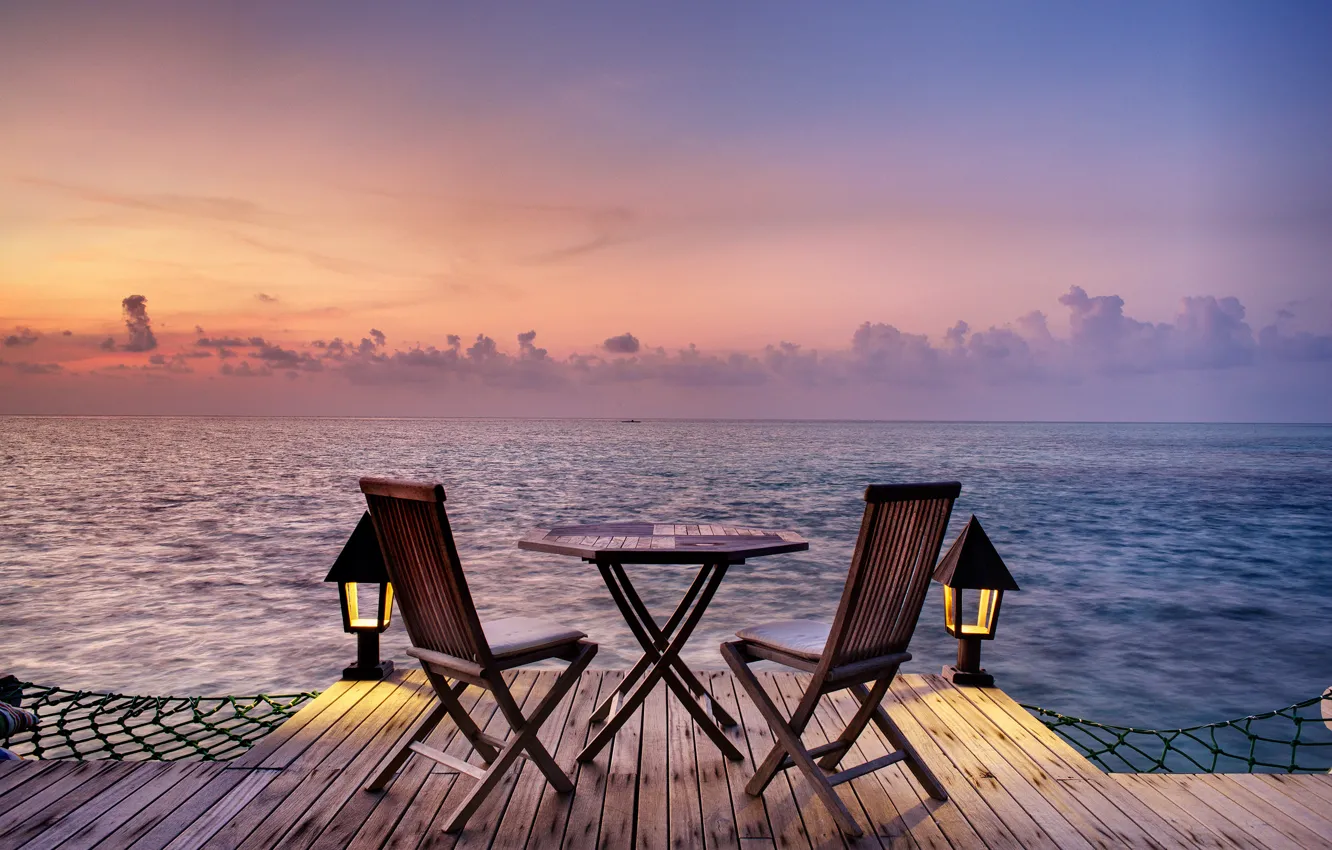 Фото обои океан, романтика, вид, стулья, вечер, столик