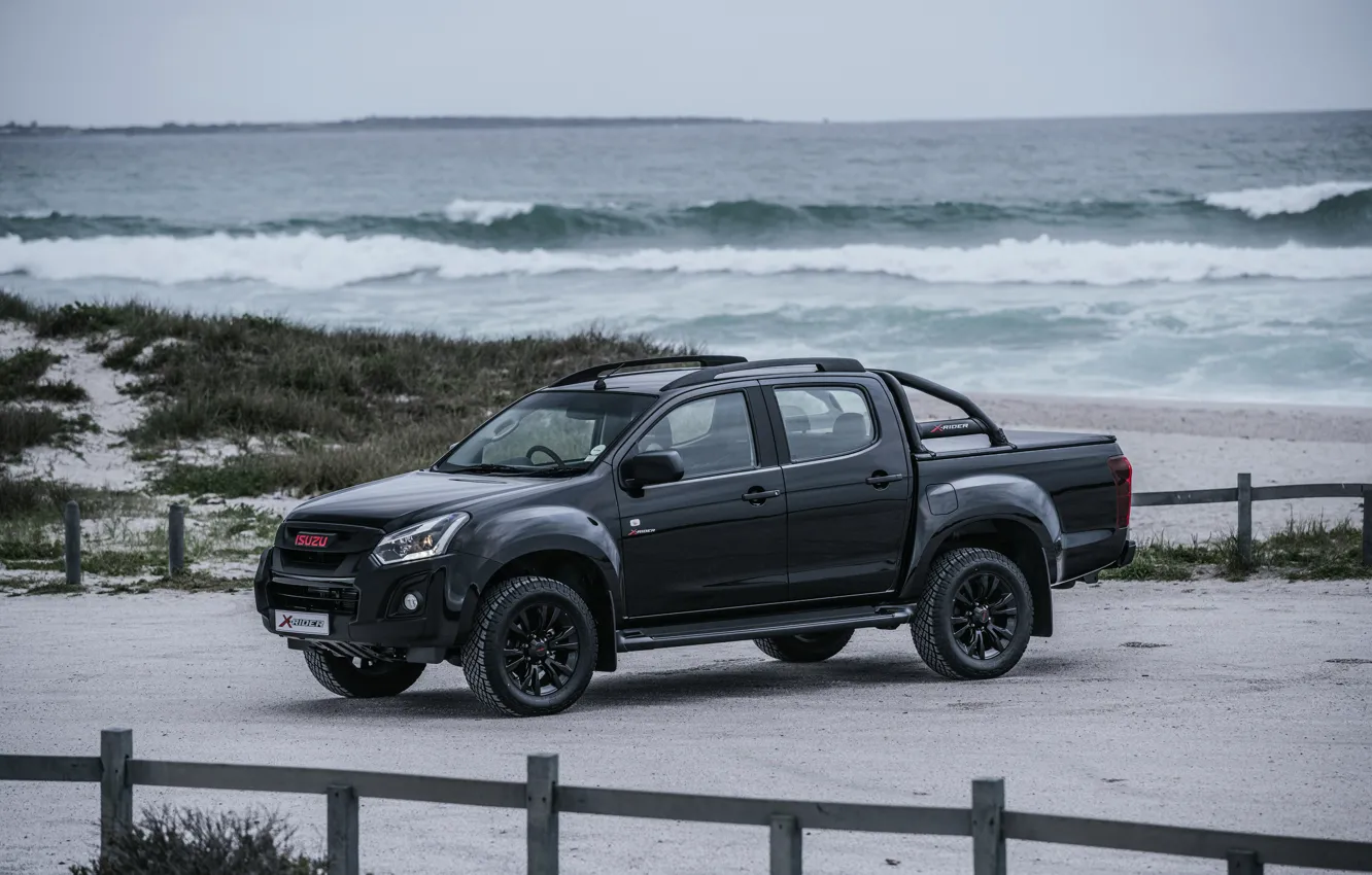 Фото обои чёрный, побережье, пикап, Isuzu, D-Max, 2019, X-Rider Black