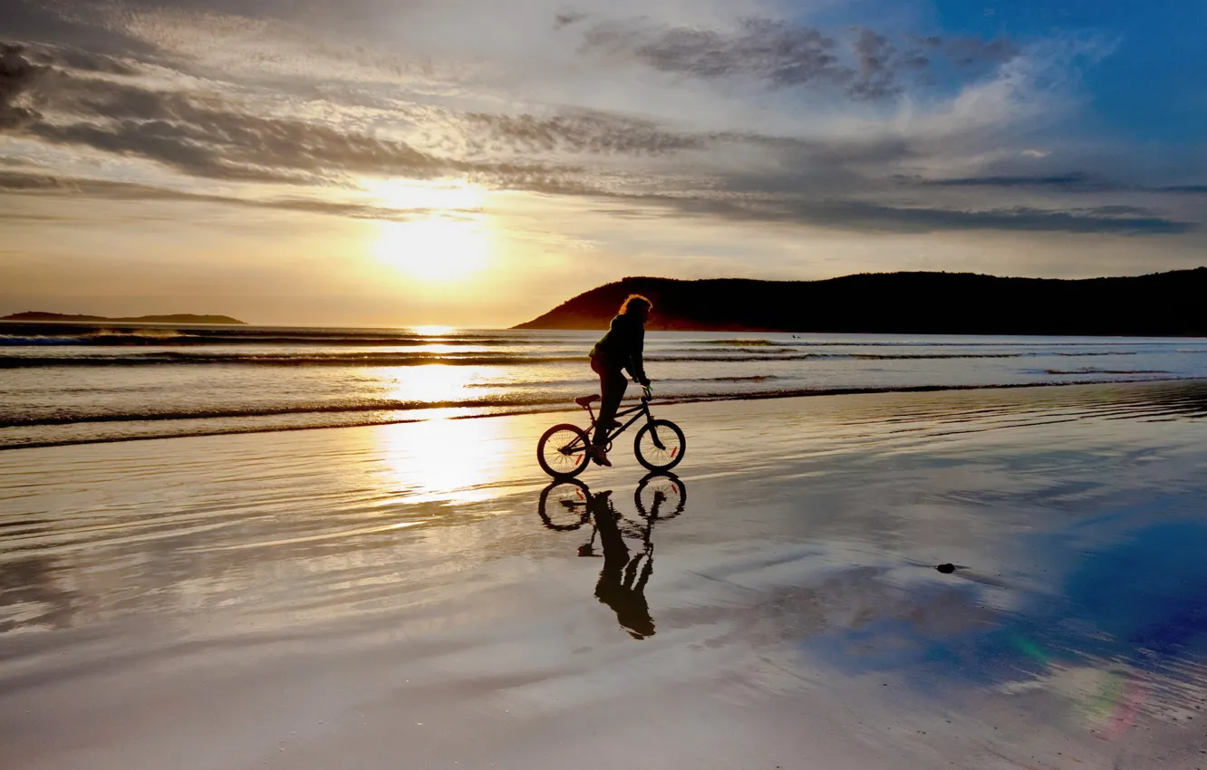 Фото обои beach, bike, BMX, sunset