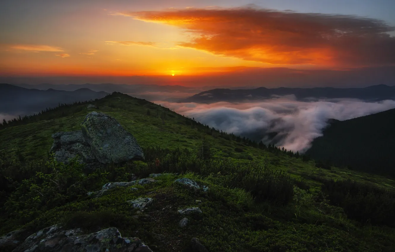 Фото обои облака, пейзаж, горы, природа, туман, камни, рассвет, утро