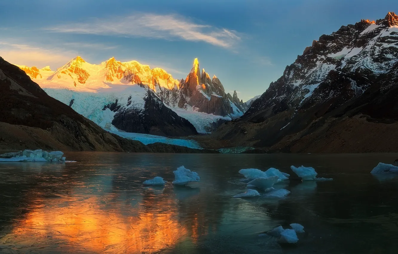 Фото обои лед, небо, облака, горы, природа, озеро, скалы, Аргентина