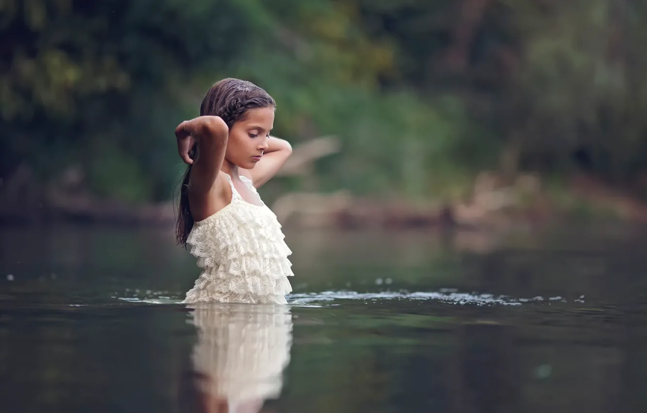 Фото обои девочка, в воде, Veselina Alexandrova