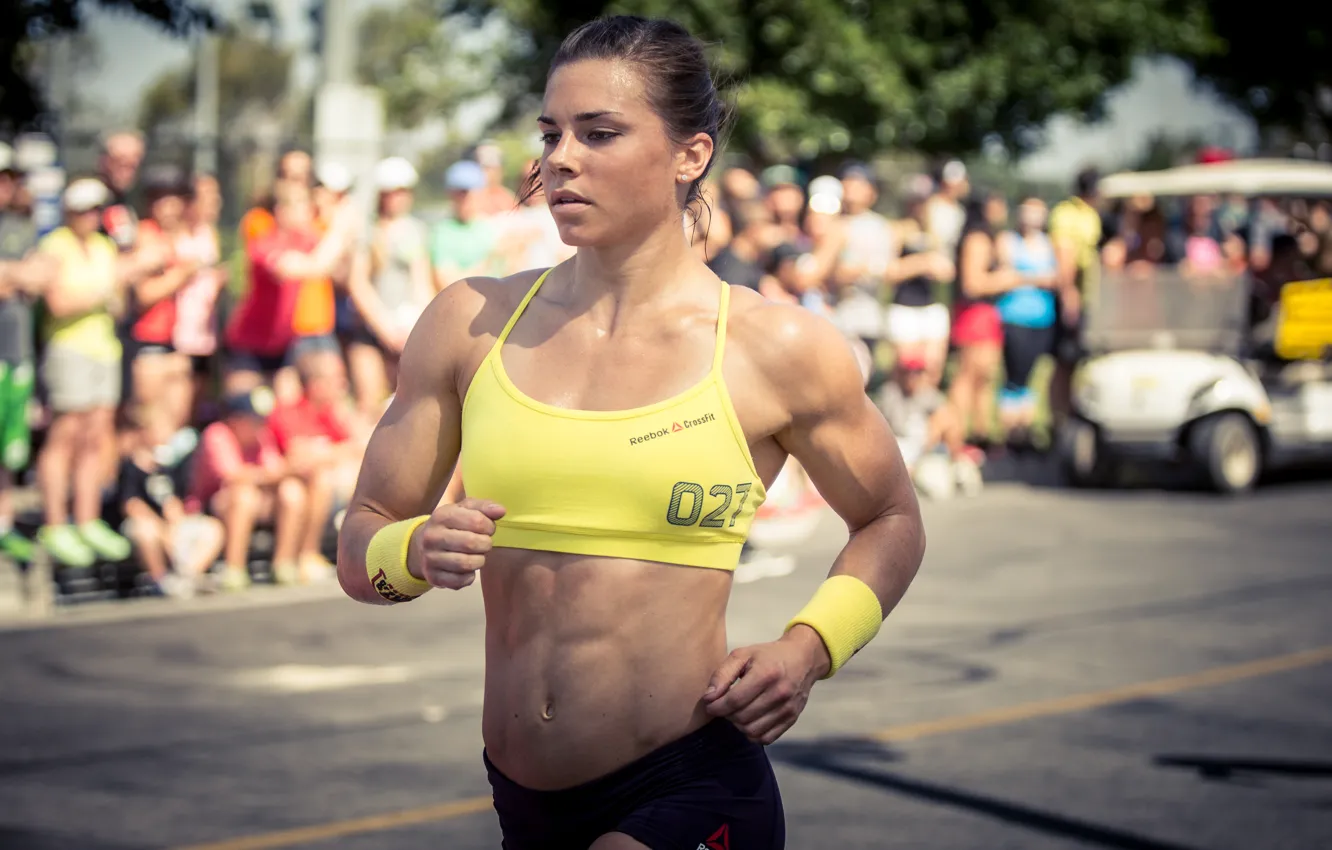 Фото обои strength, athlete, muscle mass, Julie Foucher, CrossFit