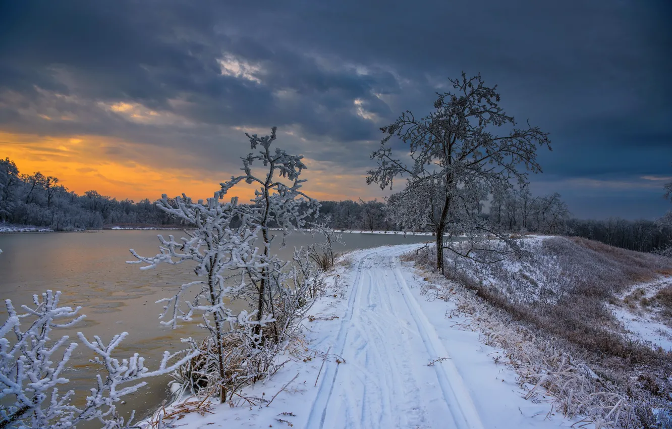 Фото обои зима, дорога, закат, река