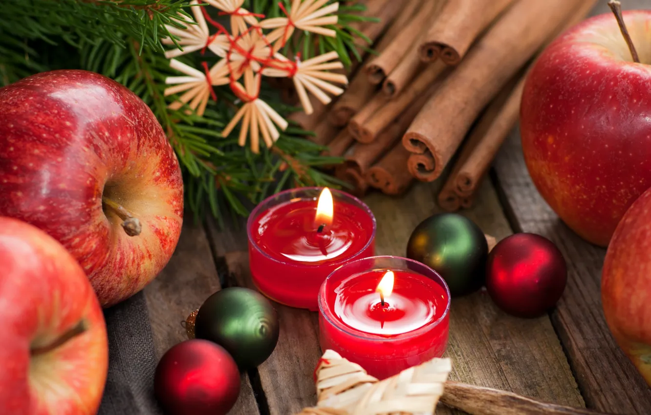 Фото обои шарики, украшения, ветки, яблоки, игрушки, свечи, Новый Год, Рождество
