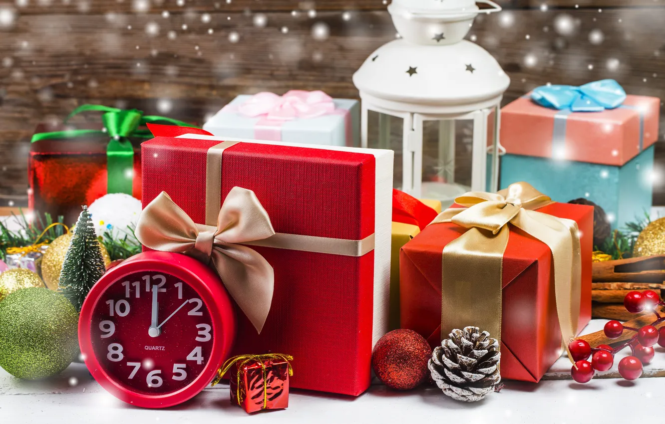 Фото обои снег, украшения, Новый Год, Рождество, фонарь, подарки, Christmas, wood