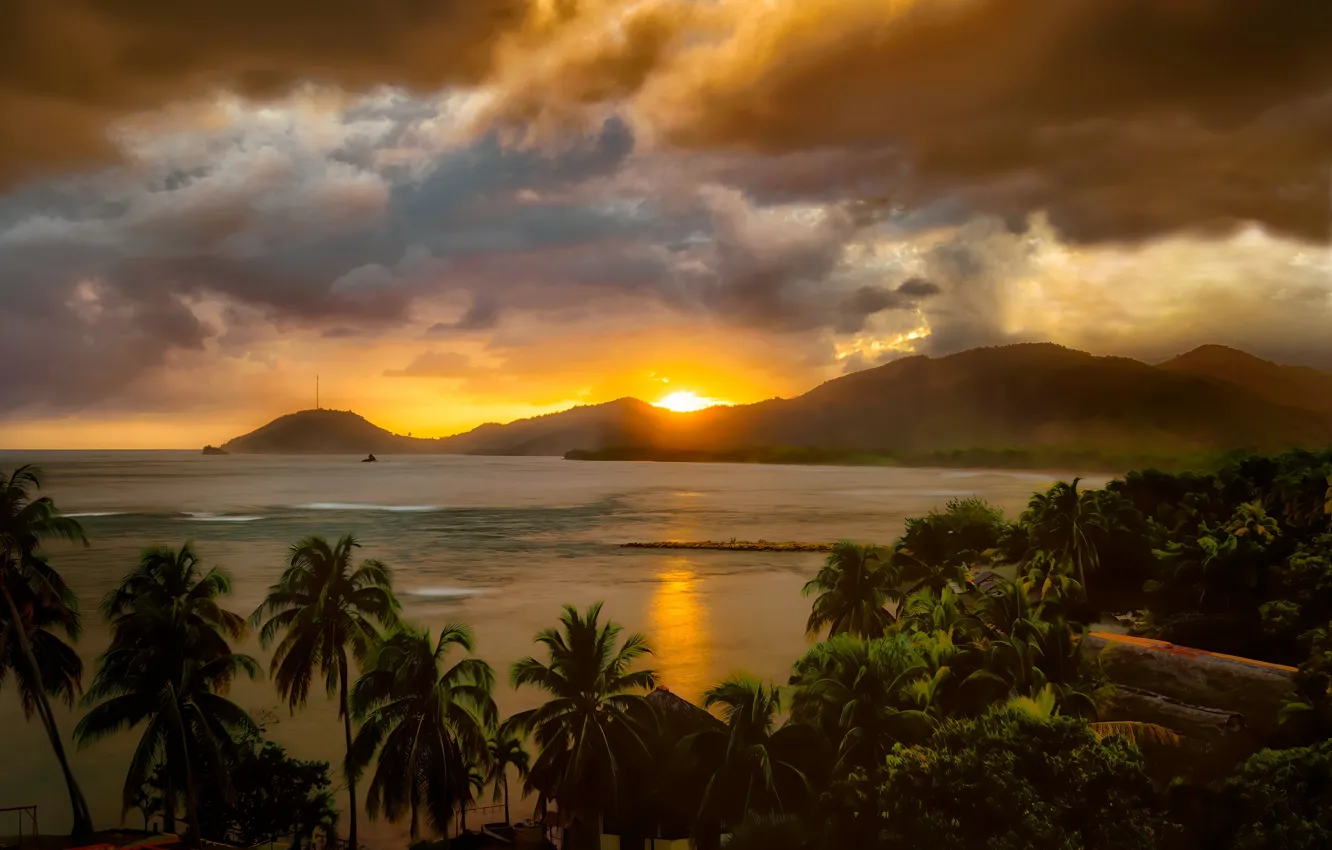 Фото обои море, небо, закат, горы, пальмы, Куба, Cuba, Карибское море