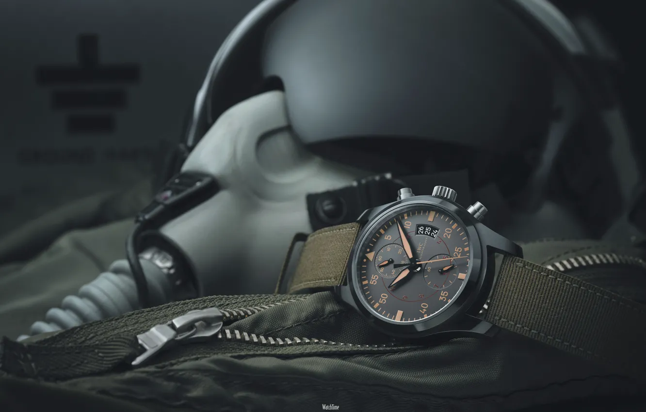 Фото обои часы, шлем, пилот, flying, military, военный, watch, pilot