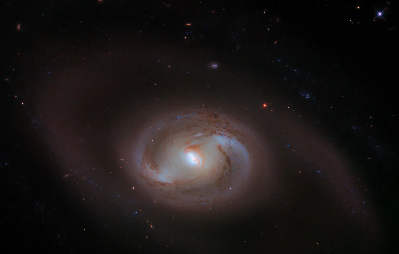 Фото обои космос, ядро, PGC 19688, MK 620, спиральная галактика с перемычкой, внутреннее кольцо, молекулярный газ, водород