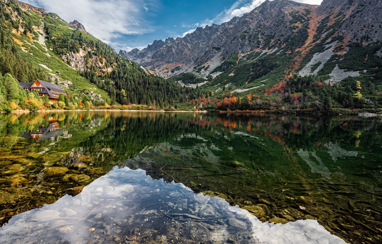 Фото обои осень, горы, озеро, дом, отражение, Slovakia, Словакия, Высокие Татры