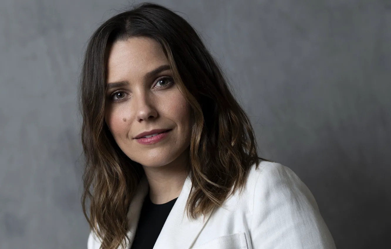 Обои взгляд, поза, макияж, актриса, Sophia Bush, София Буш, hair 