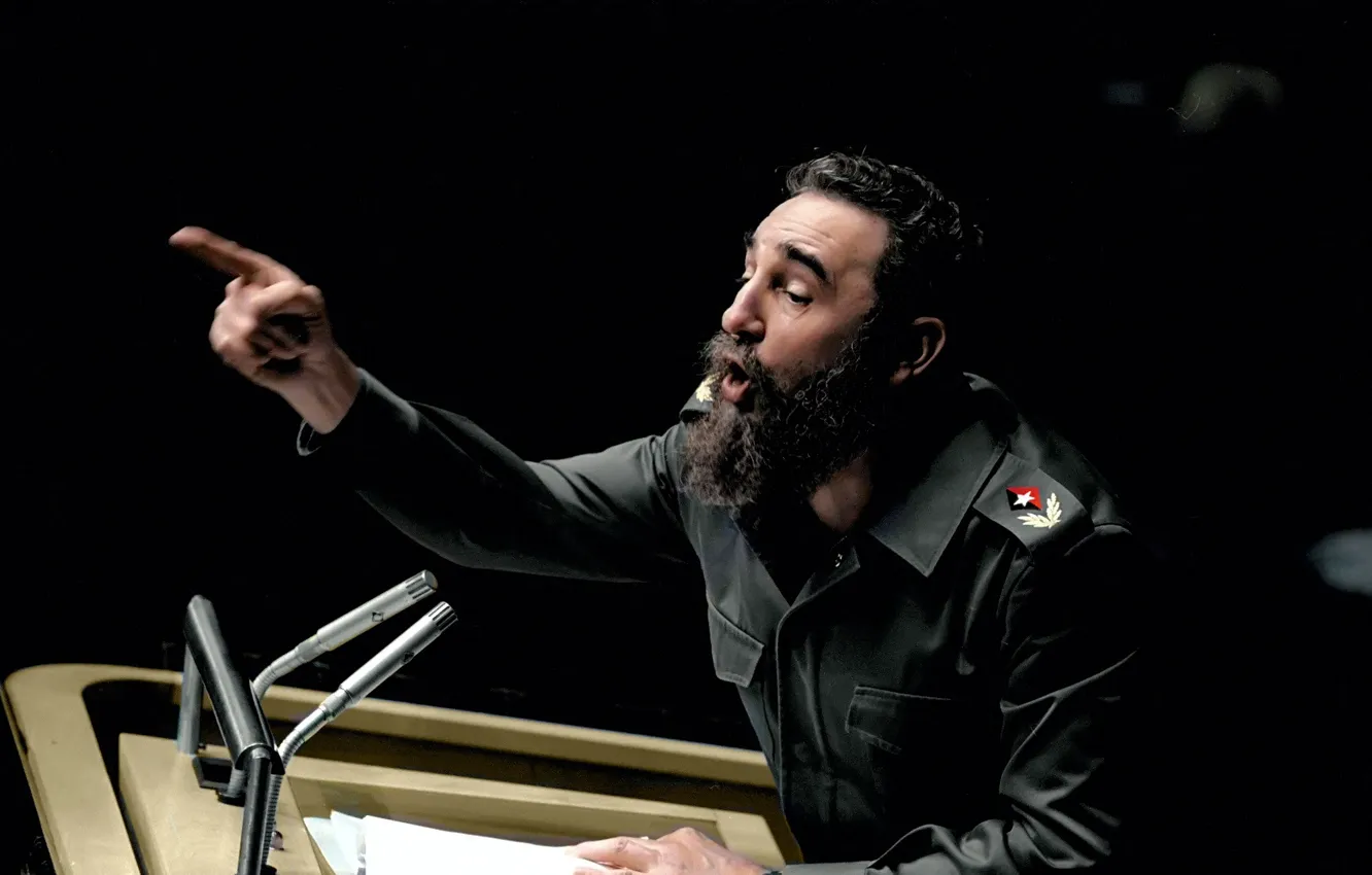 Фото обои Куба, микрофоны, выступление, Фидель Кастро, Fidel Castro